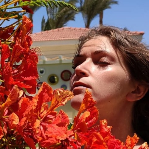 Тоня Гирина (Латвия)